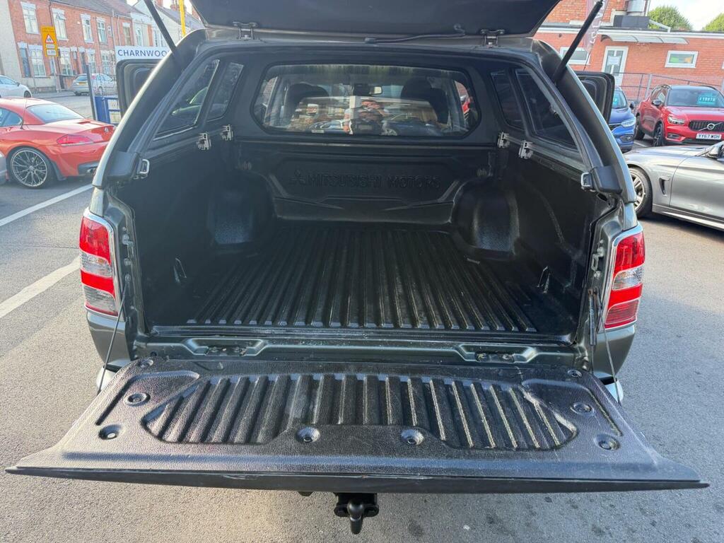 Mitsubishi L200 Double Cab Di-d 178 Titan 4Wd #15
