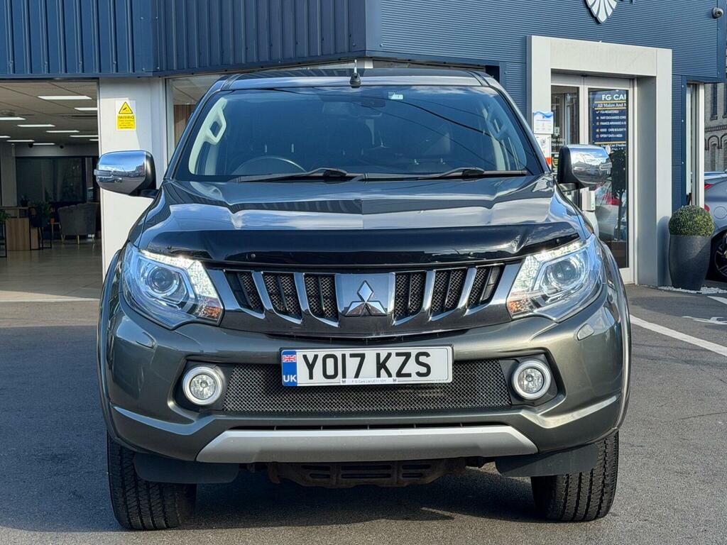 Mitsubishi L200 2.4 Di-d Dc Barbarian 4Wd Euro 6 Green #5