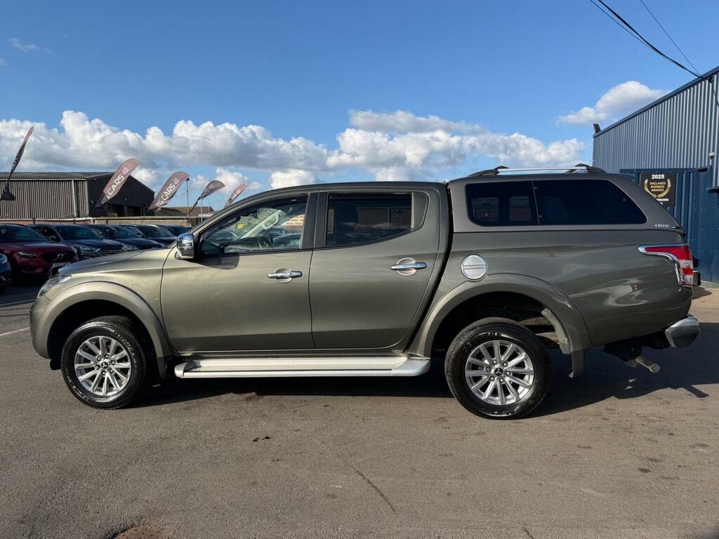 Mitsubishi L200 Double Cab Di-d 178 Titan 4Wd #8