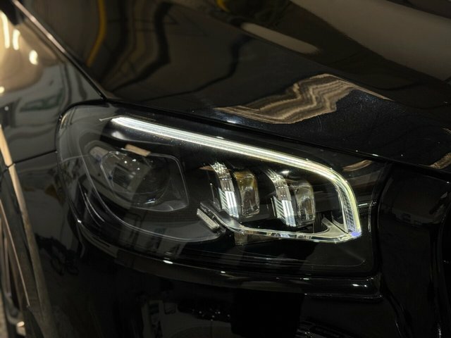 Mercedes-Benz GLS Class 2021 2.9 Gls400d Amg Line Premium Plus, Executive Black #4