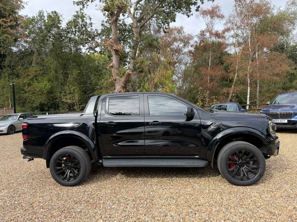 Ford Ranger 3.0T V6 Ecoboost Raptor Pickup Double Cab Petr Black #4