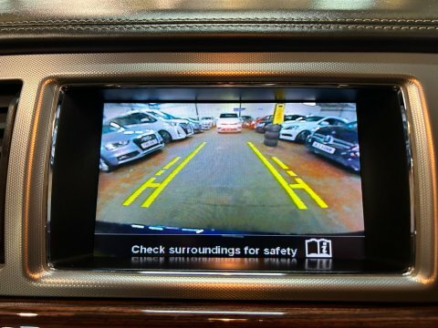 Jaguar XF 2.2D 200 Portfolio Silver #32