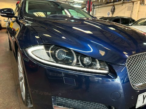 Jaguar XF 2.2D 200 Portfolio Silver #8