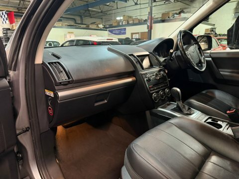 Land Rover Freelander 2.2 Td4 Black And White Black #17