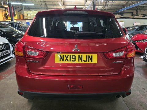Mitsubishi ASX Di-d 3 Red #5