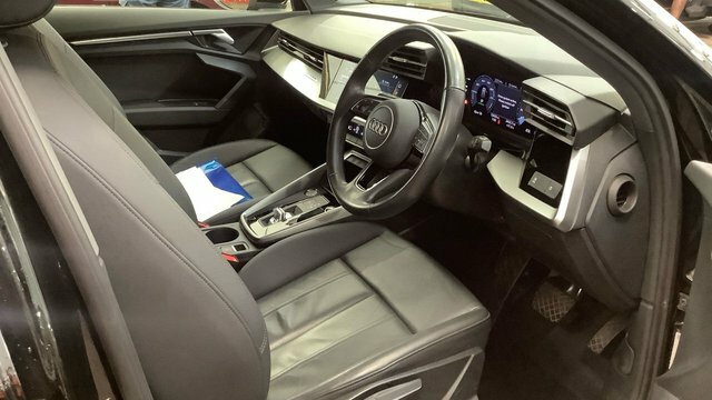 Audi A3 Saloon Sport 35 Tfsi 150 Ps 6-Speed White #3