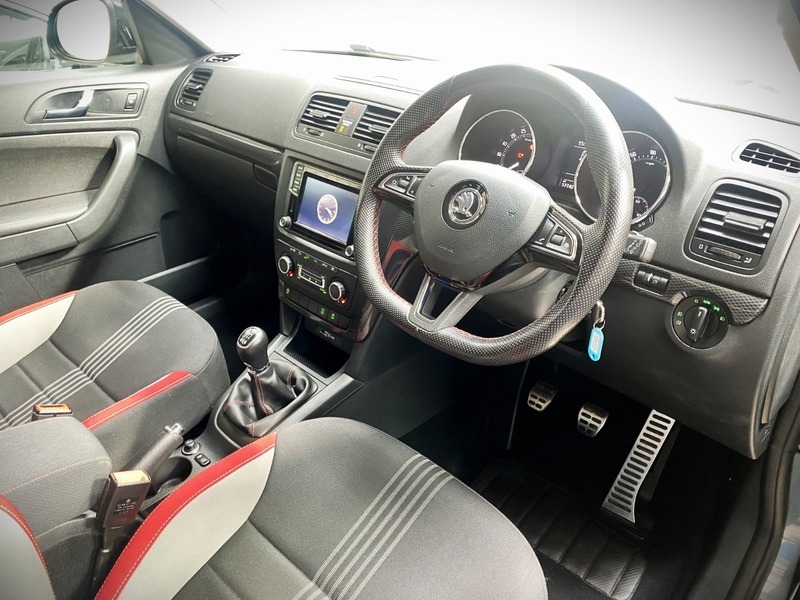 Skoda Yeti Monte Carlo Tdi Scr Grey #3