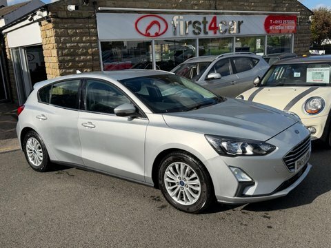 Ford Focus 2020 69 Titanium Silver