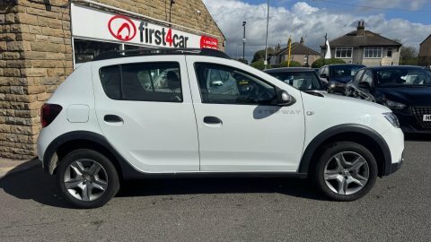 Dacia Sandero Stepway 2019 19 Comfort White #4