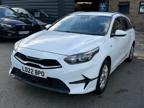 Kia Ceed 2022 22 Crdi White #2