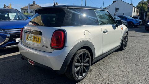 Mini Hatch 2016 66 Cooper Silver #5