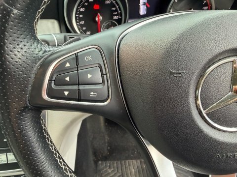 Mercedes-Benz GLA Class Gla 200 Sport Premium Silver #11