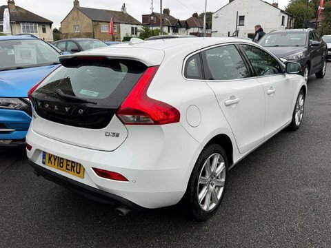 Volvo V40 2018 18 D3 White #4