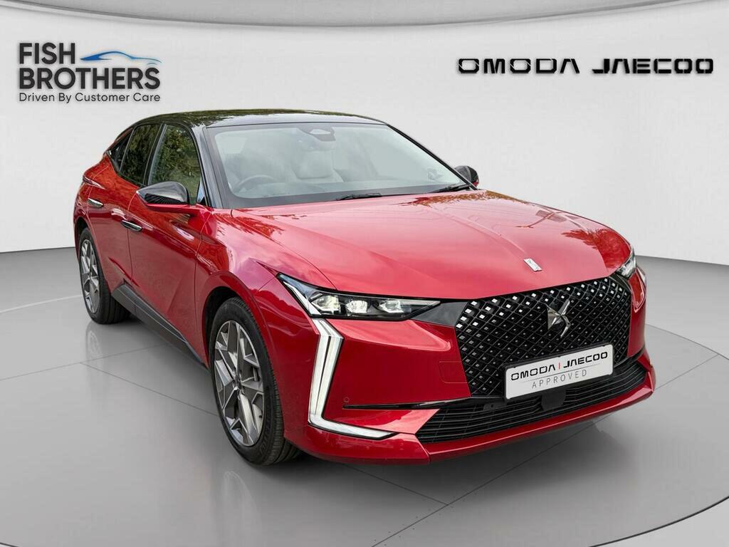 DS DS 4 1.6 E-tense Esprit De Voyage Eat8 Red