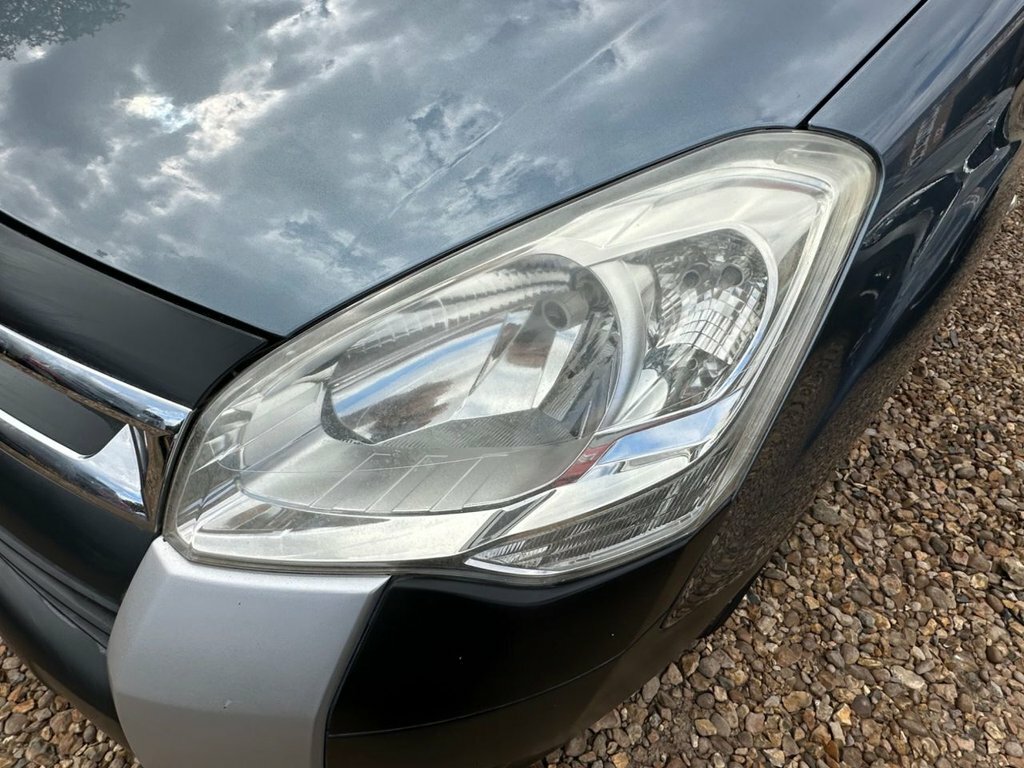 Citroen Berlingo Panel Van 1.6 Hdi 750 LX 201111 White #23