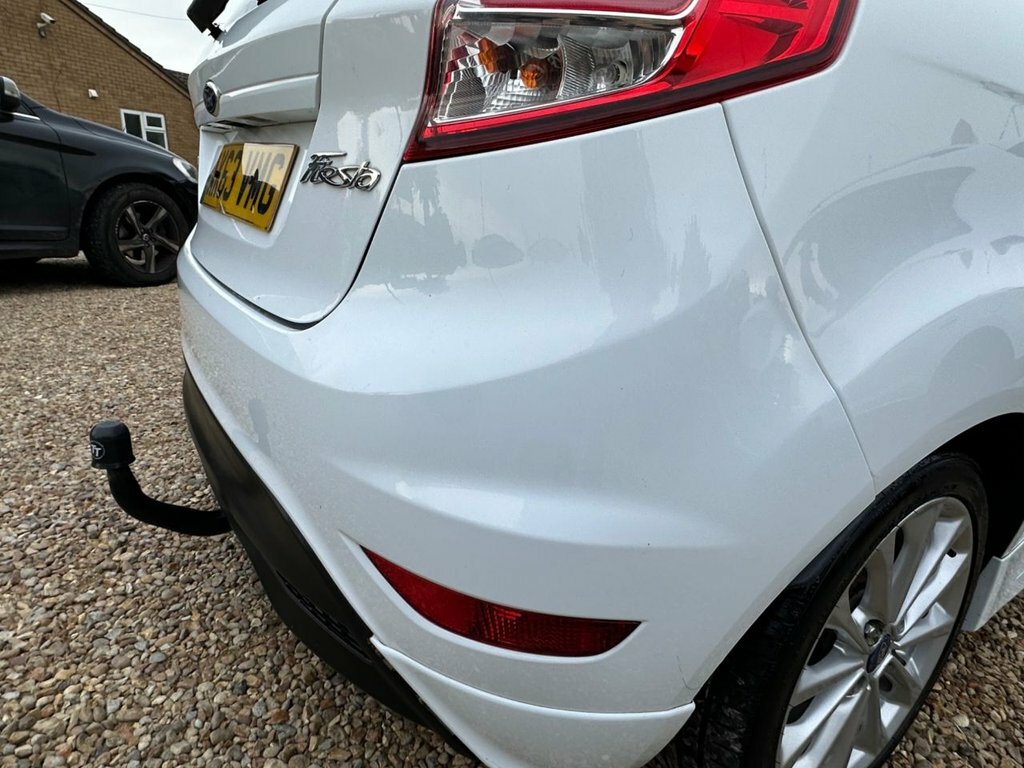 Ford Fiesta 1.0 Zetec 99 Bhp Black #16