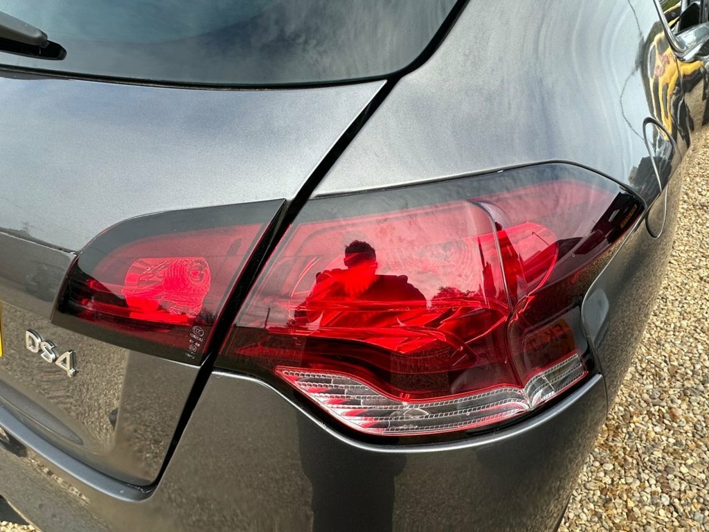 DS DS 4 1.6 Bluehdi Prestige Hatchback E Grey #16