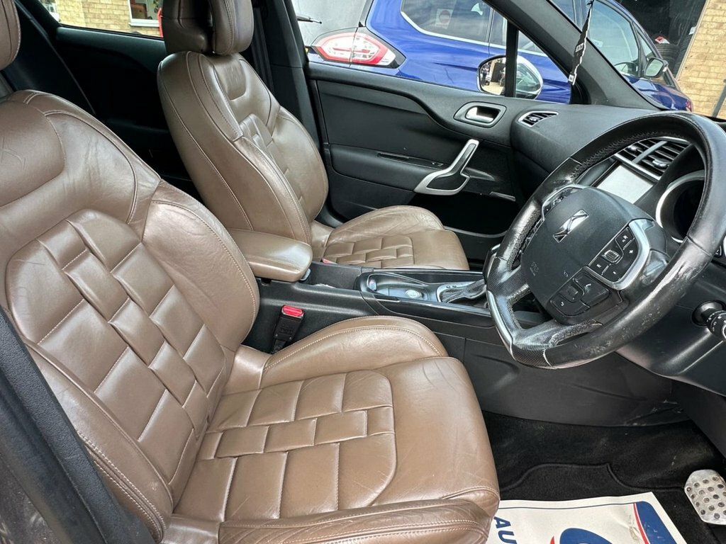 DS DS 4 1.6 Bluehdi Prestige Hatchback E Grey #30
