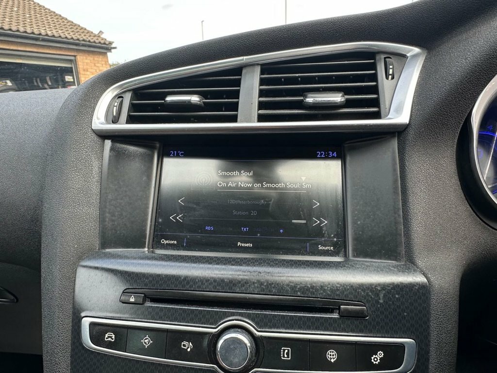 DS DS 4 1.6 Bluehdi Prestige Hatchback E Grey #41