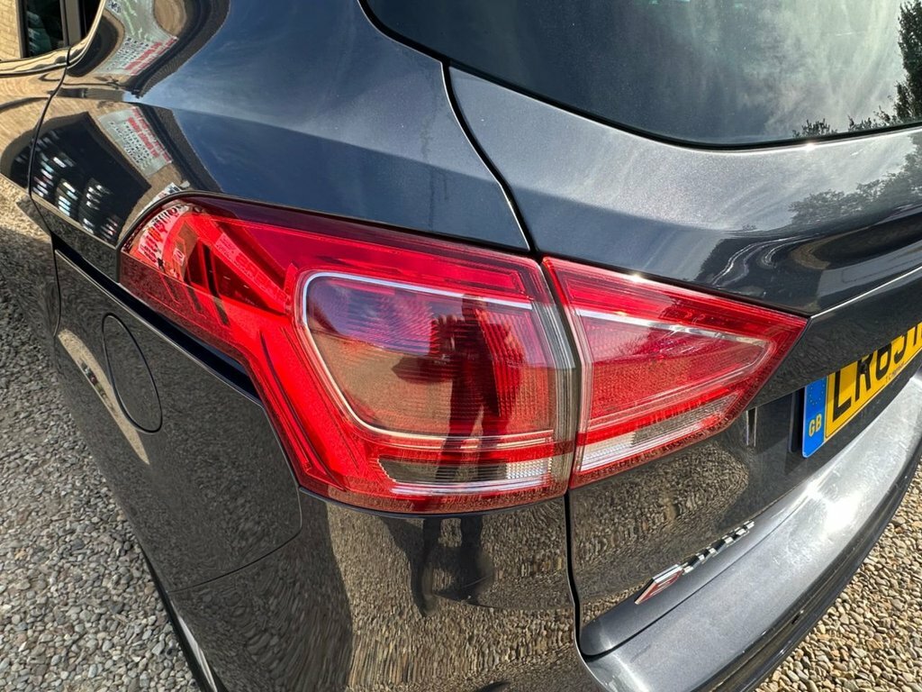 Ford B-Max 1.4 Zetec Black #11