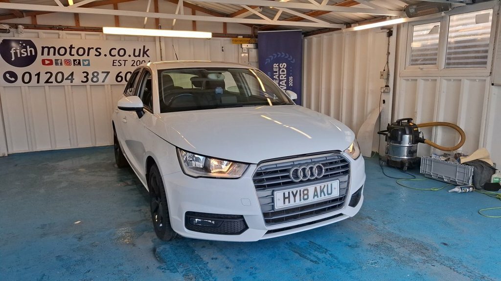Audi A1 1L Sport HY18AKU White #6