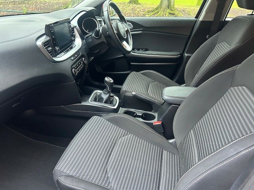 Kia Xceed 1.5T Gdi Isg 2 Red #3