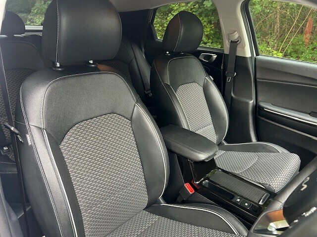 Kia Xceed 1.5T Gdi Isg 138 3 Dct White #6