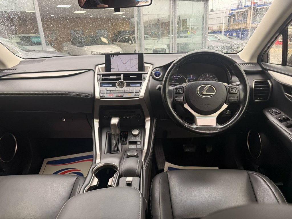 Lexus NX 2.5L Sport Silver #2