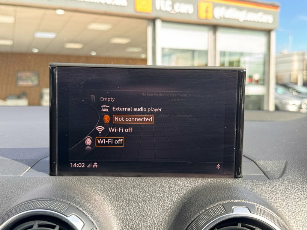 Audi Q2 1.0 Tfsi 30 S Line Euro 6 Ss Black #22