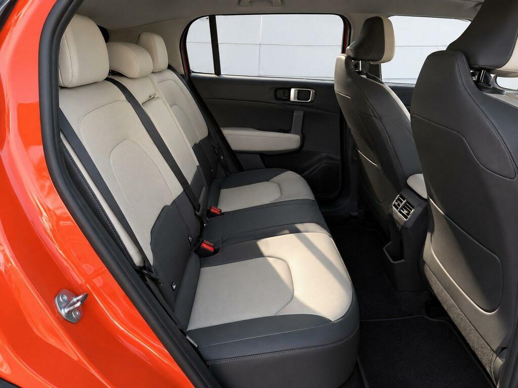 Kia EV3 148Kw Gt-line 81.4Kwh Orange #7