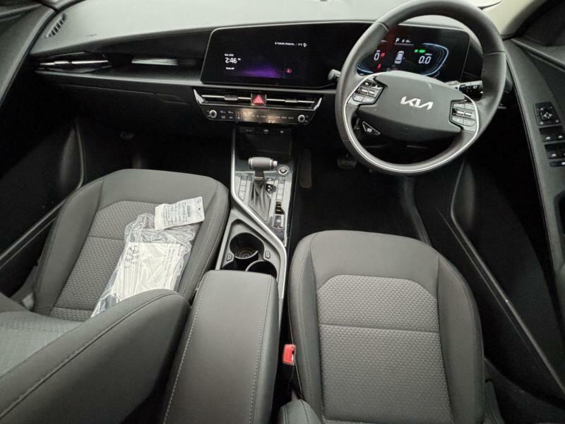 Kia Niro 1.6H Gdi Pure Dct Euro 6 Ss Red #4