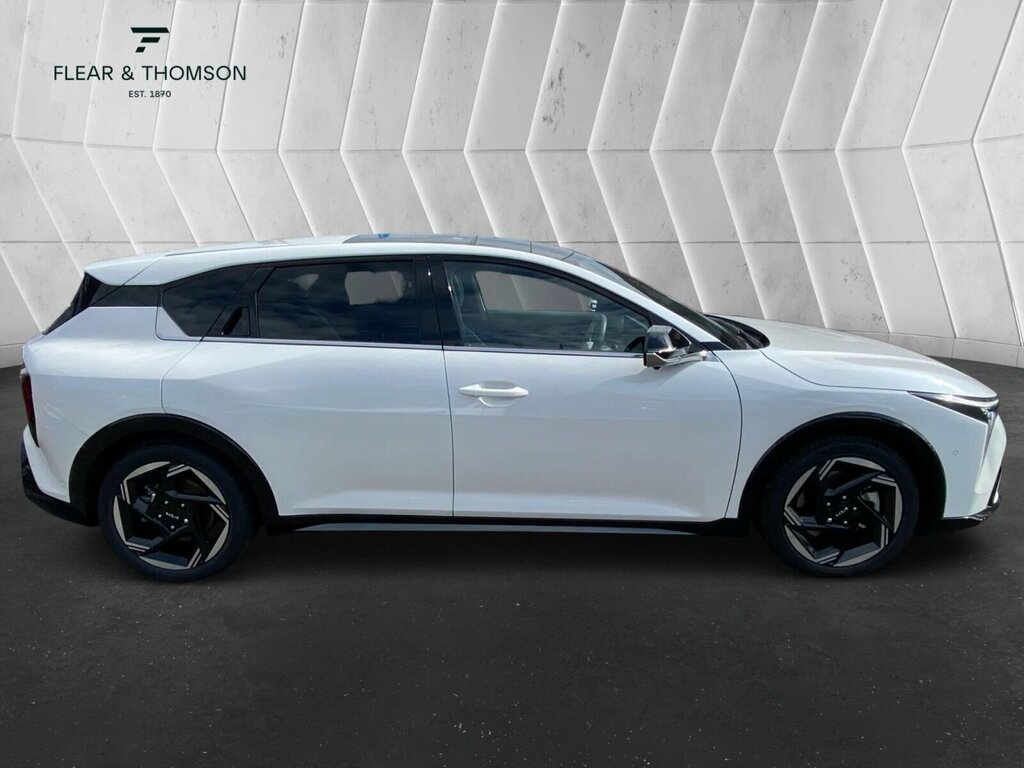Kia K4 1.0 T-gdi Mhev Gt-line S Dct Euro 6 Ss White #5