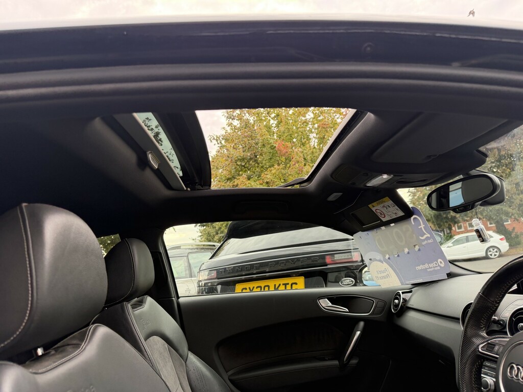 Audi A1 1.4 Tfsi Sport S Tronic Red #8