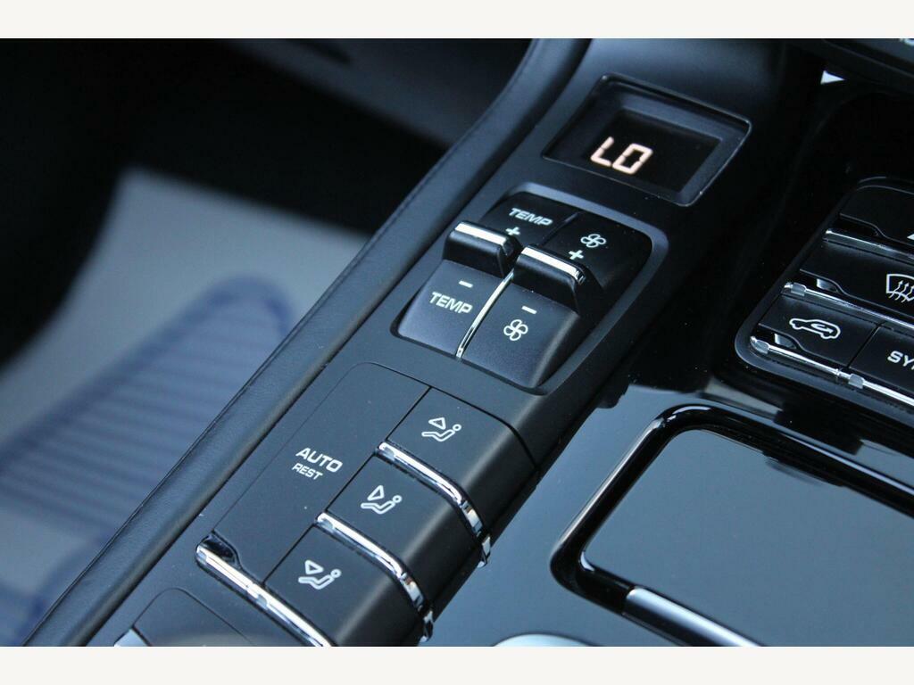 Porsche Cayenne 4.2 Td V8 S Platinum Edition Tiptronics 4Wd Euro 6 Black #24