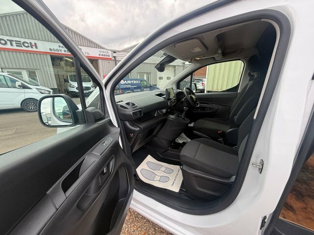 Vauxhall Combo 1.5 Turbo D 2300 Prime Panel Van White #5