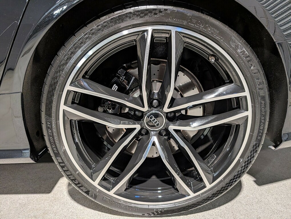 Audi RS6 Avant 4.0 Tfsi V8 Estate Tiptronic Quattro Eu Black #5