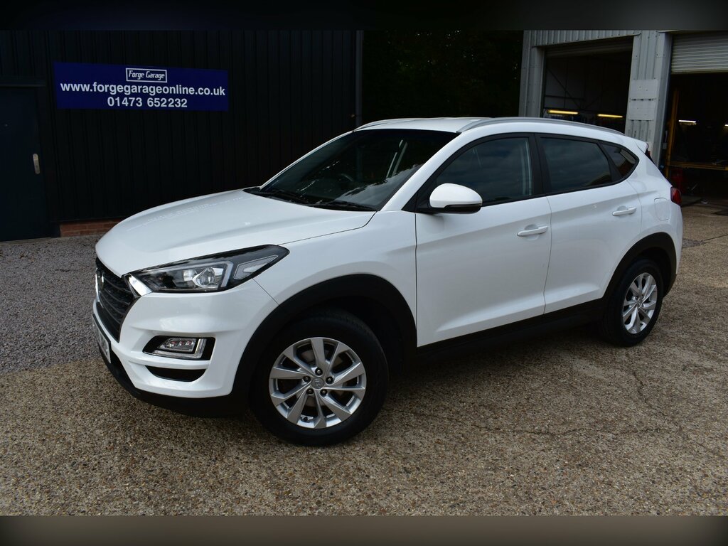 Hyundai Tucson 1.6 Gdi Se Nav Suv Euro 6 Ss White #5