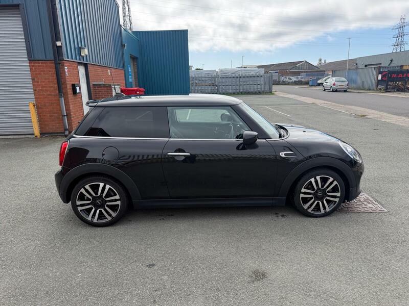 Mini Hatch 2.0 Cooper S Sport Euro 6 S S Red #2