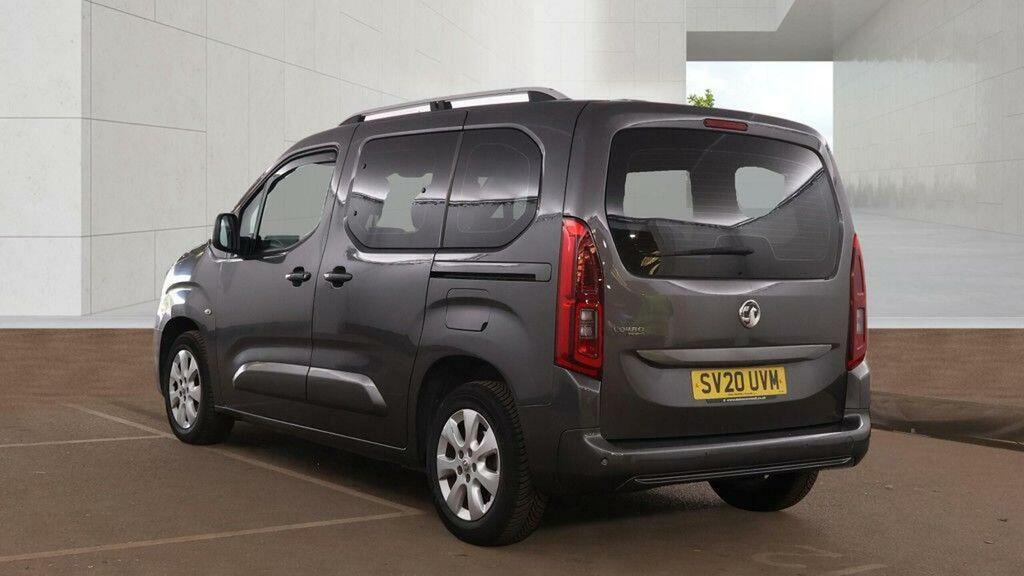 Vauxhall Combo Life Mpv 1.5 Turbo D Blueinjection Energy Euro 6 Ss Grey #3
