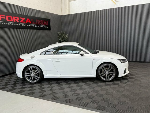 Audi TT 2015 2.0 Tdi Ultra S Line Coupe White #2