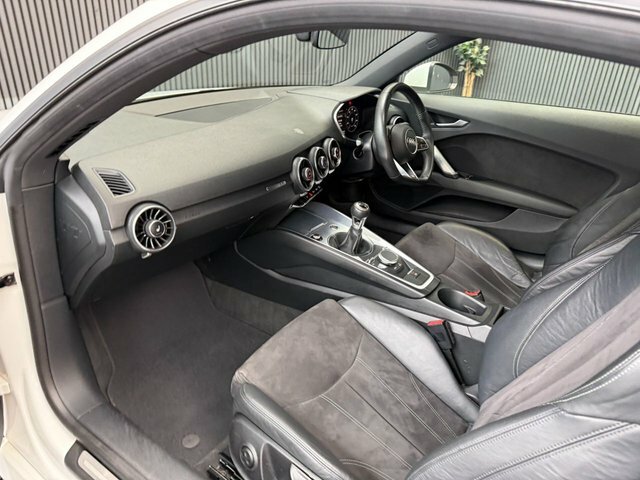 Audi TT Coupe 2.0 Tfsi S Line Euro 6 Ss 201515 Black #34