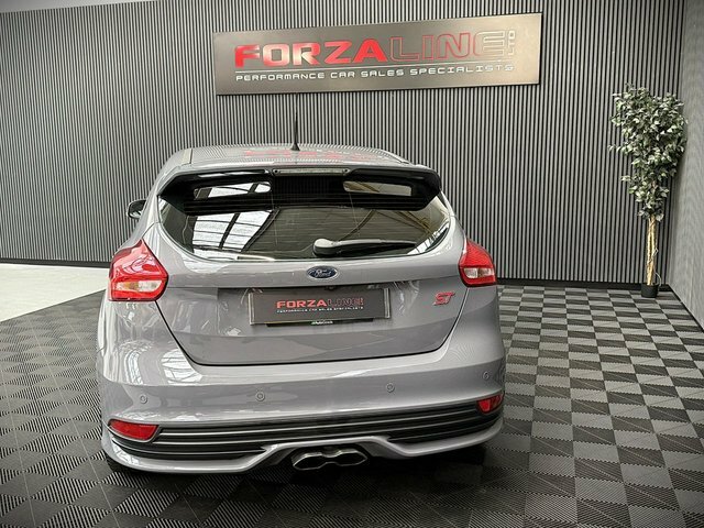 Ford Focus 1.5 Tdci Titanium Hatchback Euro Blue #7