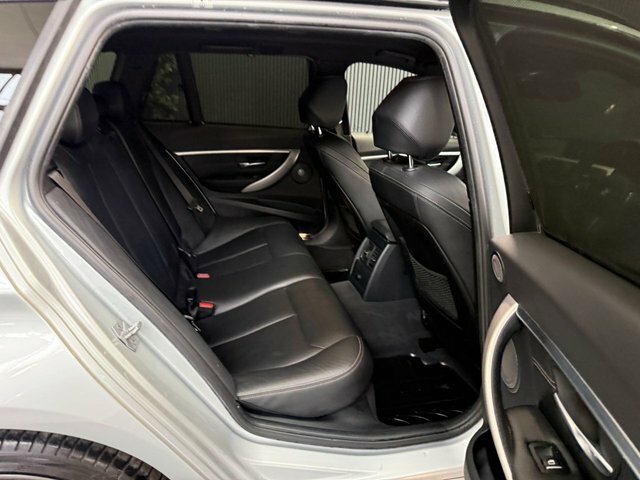 BMW 3 Series 2.0 330E M Sport Blue #22