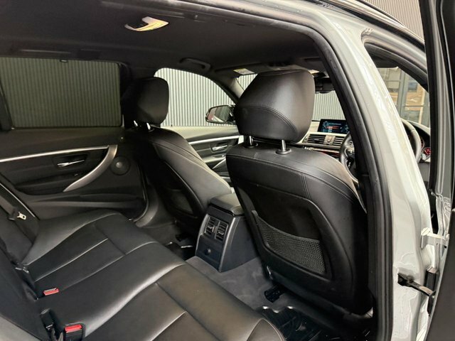 BMW 3 Series 2.0 330E M Sport Blue #23