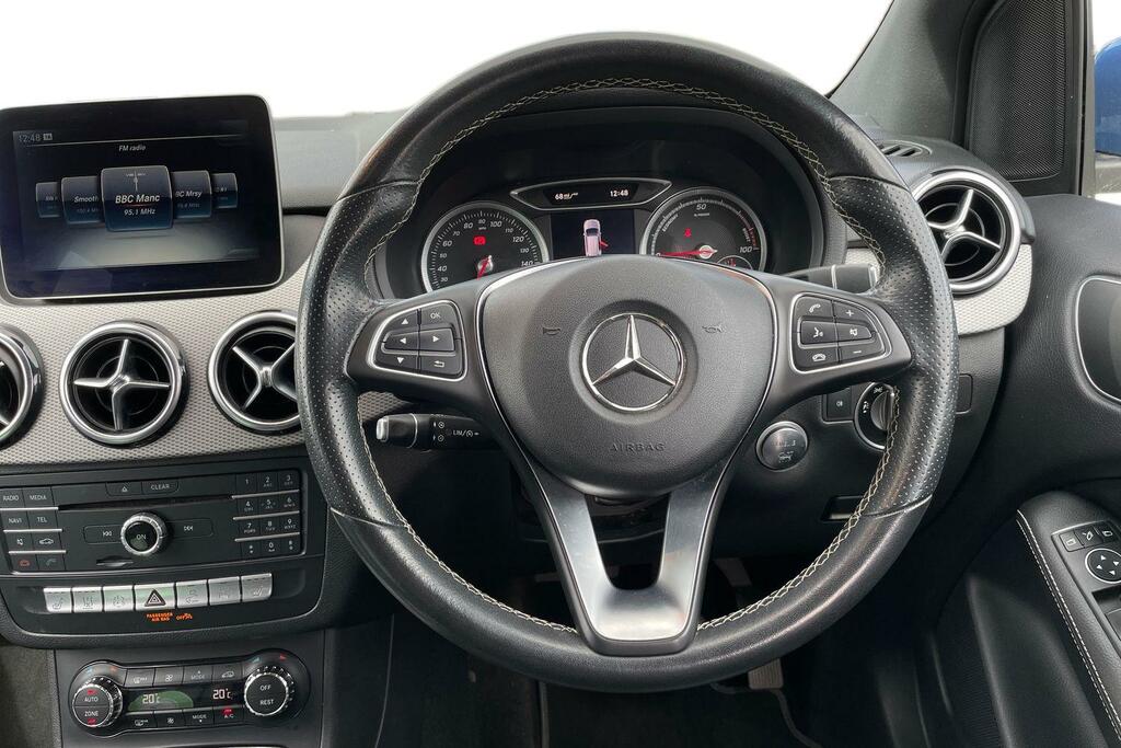 Mercedes-Benz B Class 132Kw B250e Art Premium 28Kwh White #5