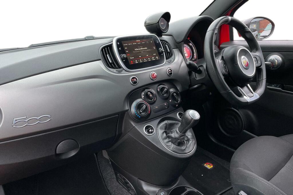 Abarth 595 1.4 T-jet 160 Trofeo Red #4