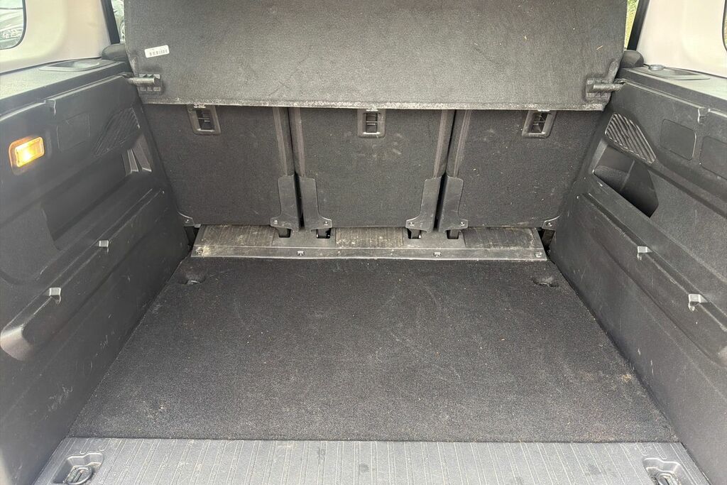 Vauxhall Combo-e Life 52Kwh Design XL Mpv 7.4Kw Charger #22