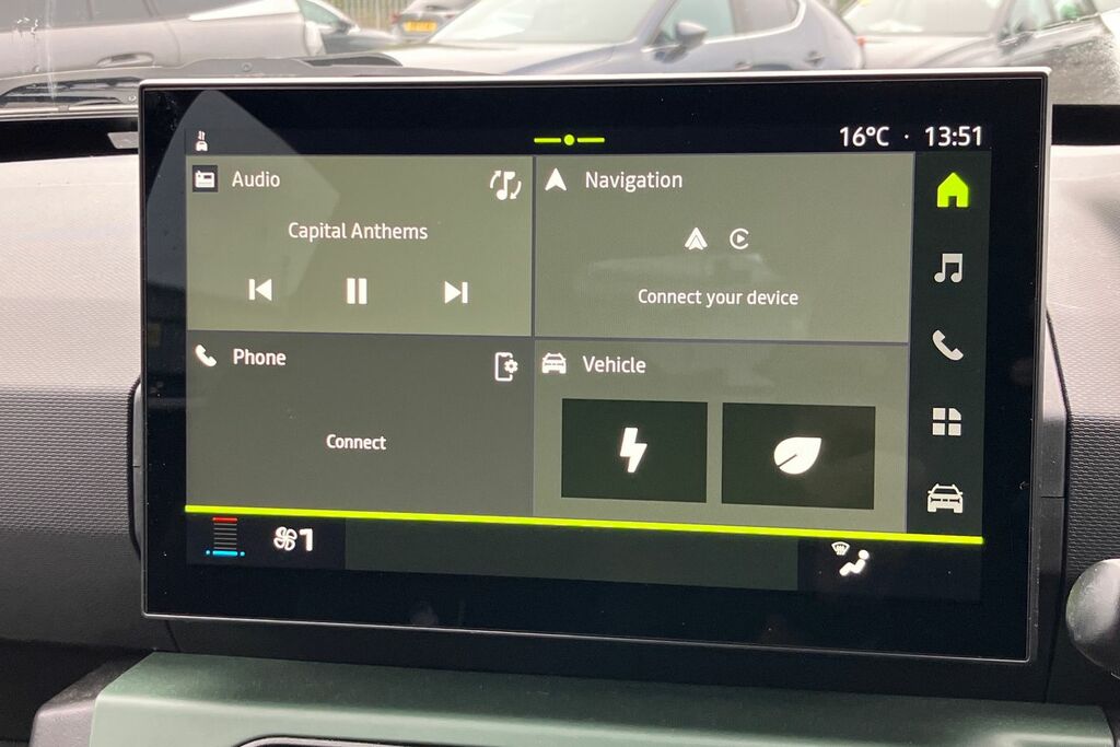 Dacia Spring 27Kwh Extreme 65 48Kw Red #6
