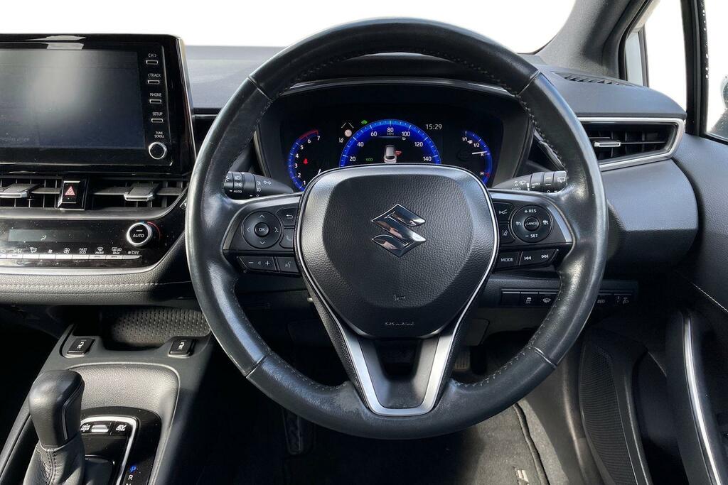 Suzuki Swace 1.8 Hybrid Sz-t Cvt White #5