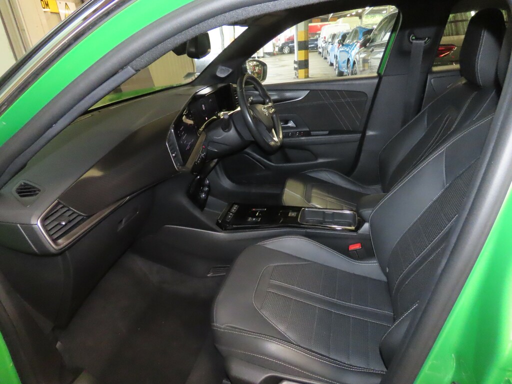 Vauxhall Mokka-e 100Kw Launch Edition 50Kwh Green #5